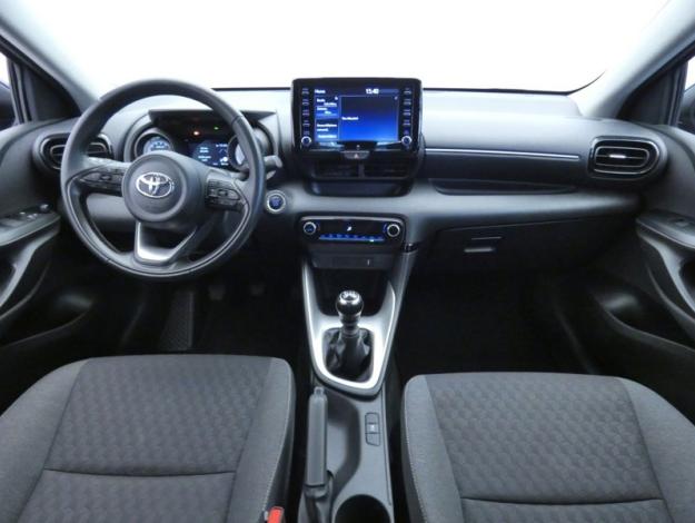 TOYOTA Yaris 120 VVT-i Design  