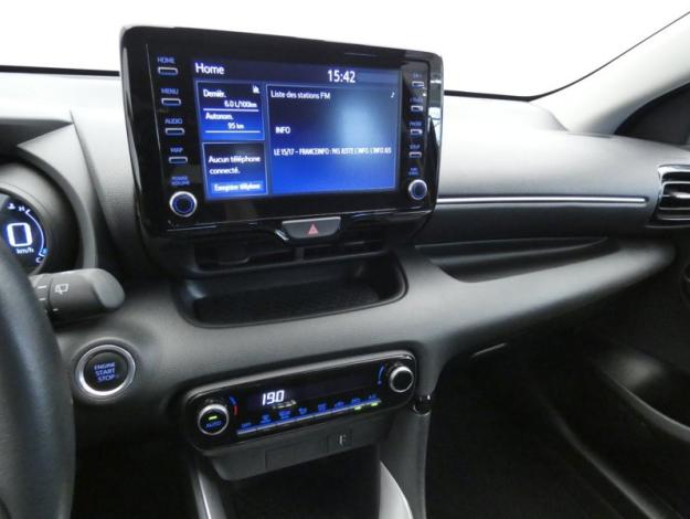 TOYOTA Yaris 120 VVT-i Design  