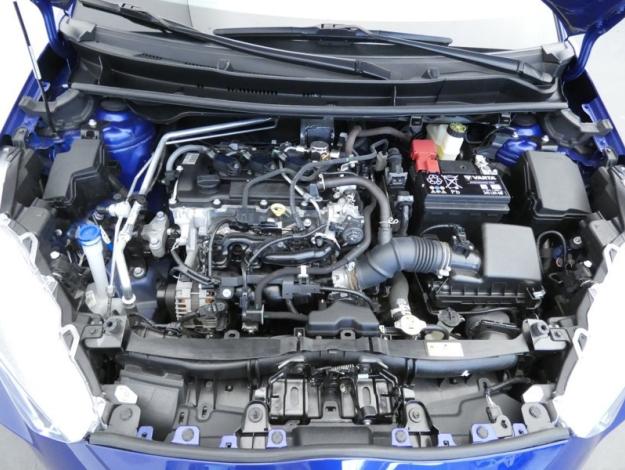 TOYOTA Yaris 120 VVT-i Design  