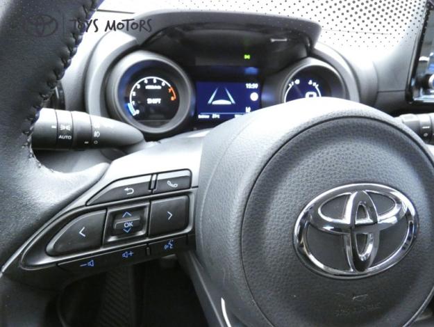 TOYOTA Yaris 120 VVT-i Design  