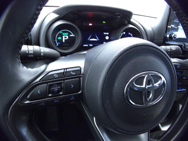 TOYOTA Yaris Hybrid Design  1.5 116 ch 