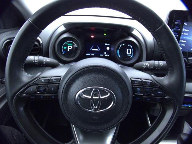 TOYOTA Yaris Hybrid Design  1.5 116 ch 
