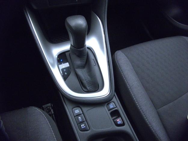 TOYOTA Yaris Hybrid Design  1.5 116 ch 