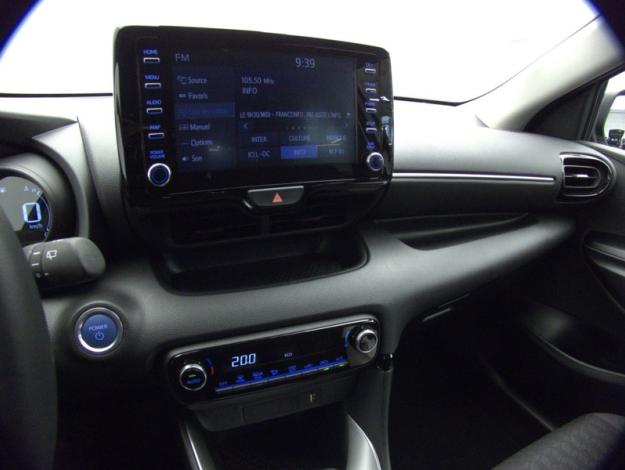 TOYOTA Yaris Hybrid Design  1.5 116 ch 