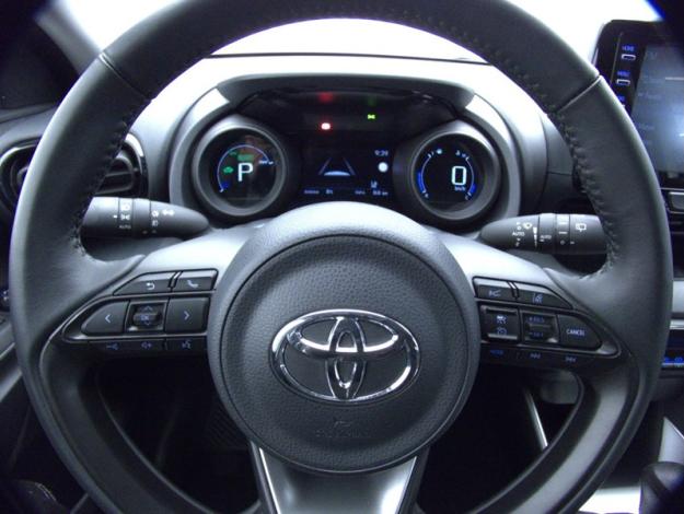 TOYOTA Yaris Hybrid Design  1.5 116 ch 