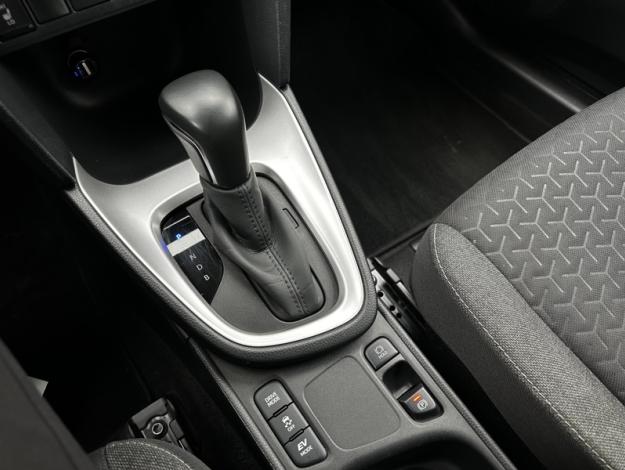 TOYOTA Yaris Cross Hybrid 2WD Design Pack Cargo  