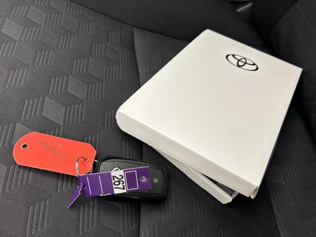 TOYOTA Yaris Hybride 116h Dynamic  YARIS HYBRIDE 116H DYNAMIC MC24