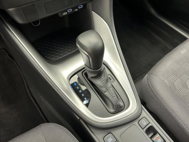 TOYOTA Yaris Hybride 116h Dynamic  YARIS HYBRIDE 116H DYNAMIC MC24