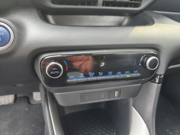 TOYOTA Yaris Hybride 116h Dynamic  