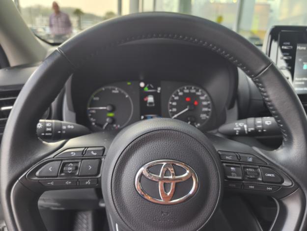 TOYOTA Yaris Hybride 116h Dynamic  