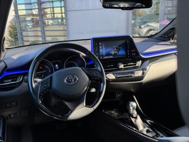 TOYOTA C-HR 1.8 HYBRIDE 122 GRAPHIC  