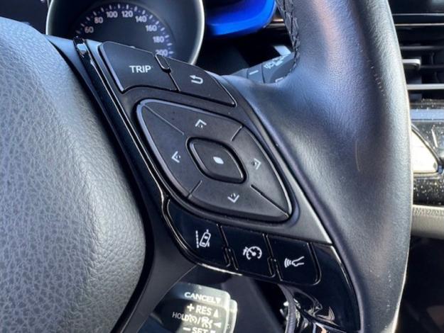 TOYOTA C-HR 1.8 HYBRIDE 122 GRAPHIC  