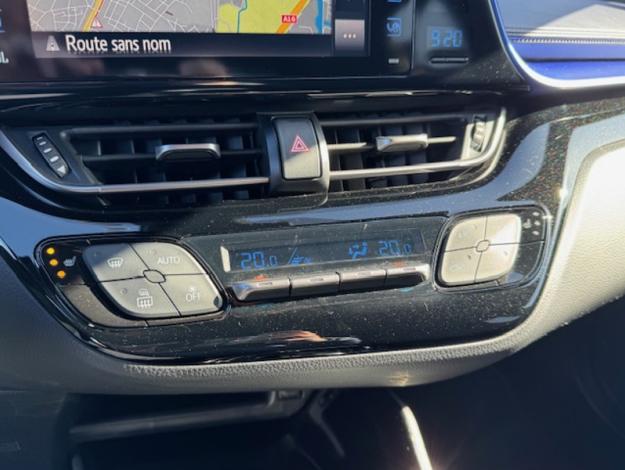 TOYOTA C-HR 1.8 HYBRIDE 122 GRAPHIC  