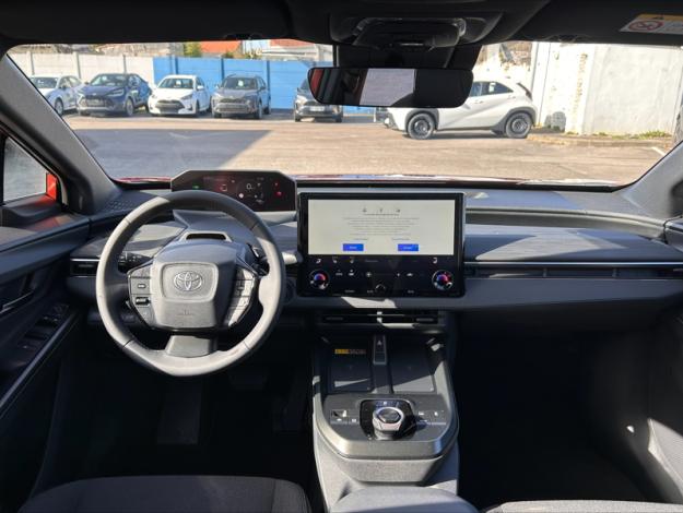 TOYOTA C-HR Design Grande Autonomie 77 kWh 224ch  C HR+ GRANDE AUTONOMIE DESIGN 77kWh