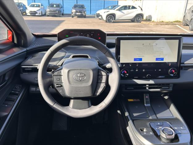 TOYOTA C-HR Design Grande Autonomie 77 kWh 224ch  C HR+ GRANDE AUTONOMIE DESIGN 77kWh