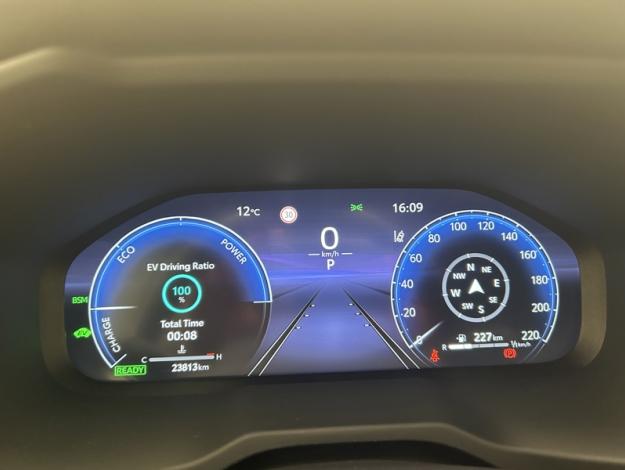 TOYOTA RAV4 AWD 222ch Dynamic  PACK TECHNO 