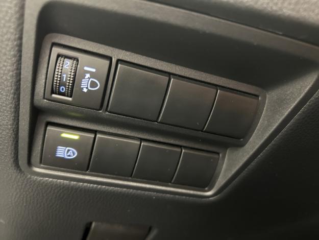 TOYOTA Yaris 116h Dynamic  