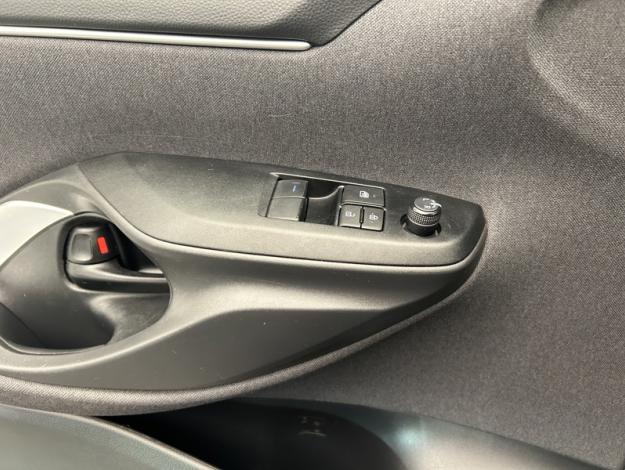 TOYOTA Yaris 116h Dynamic  