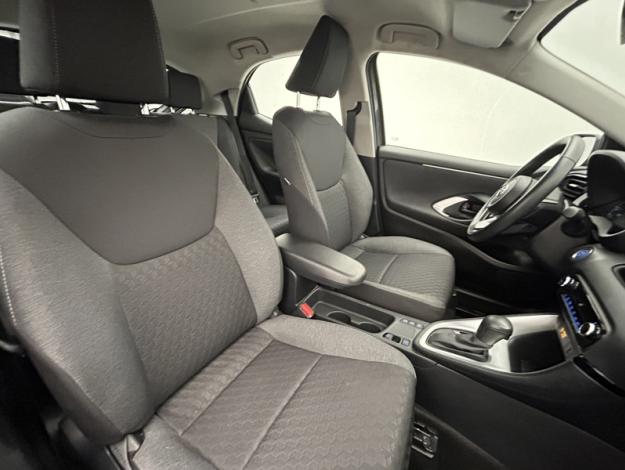 TOYOTA Yaris 116h Dynamic  