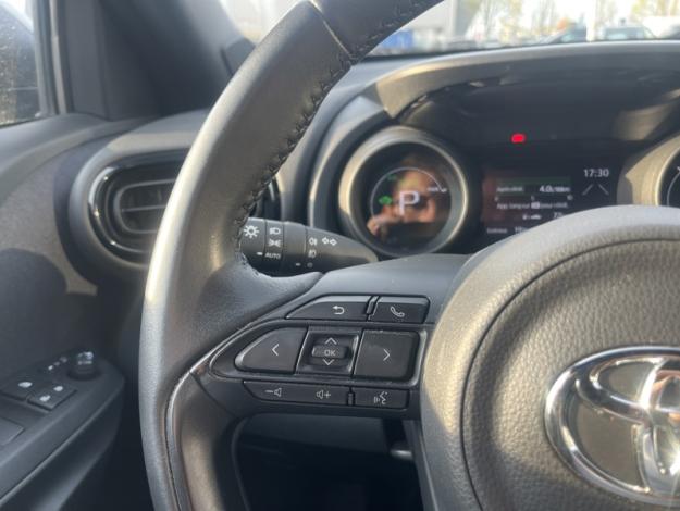 TOYOTA Yaris Cross 116h Design  