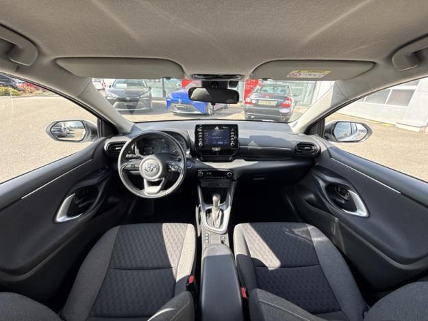 TOYOTA Yaris 116h Dynamic  
