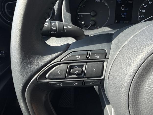 TOYOTA Yaris 116h Dynamic  