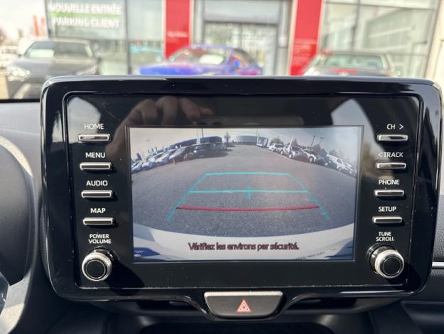 TOYOTA Yaris 116h Dynamic  