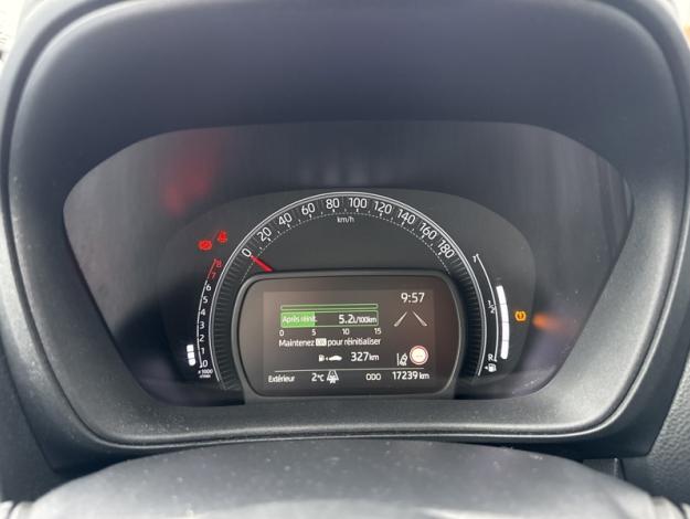 TOYOTA Aygo X 1.0 VVT-i 72 Dynamic   