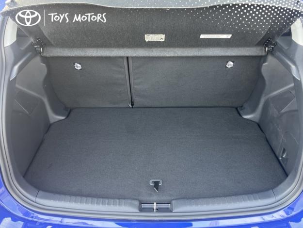 TOYOTA Yaris 116h Dynamic  