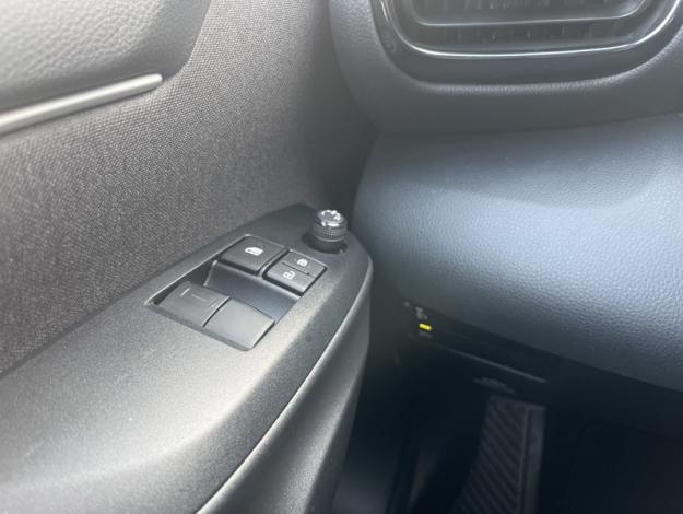 TOYOTA Yaris 116h Dynamic  