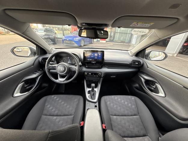 TOYOTA Yaris 116h Dynamic  