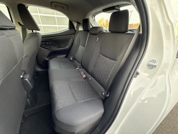 TOYOTA Yaris 116h Dynamic  
