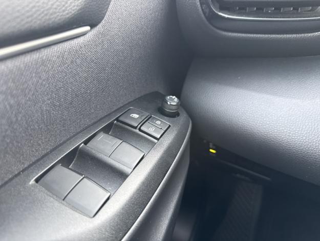 TOYOTA Yaris 116h Dynamic  