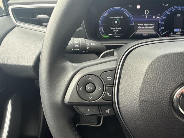 TOYOTA Corolla Touring Sports 196h Design  