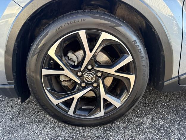 TOYOTA C-HR 122h Edition  