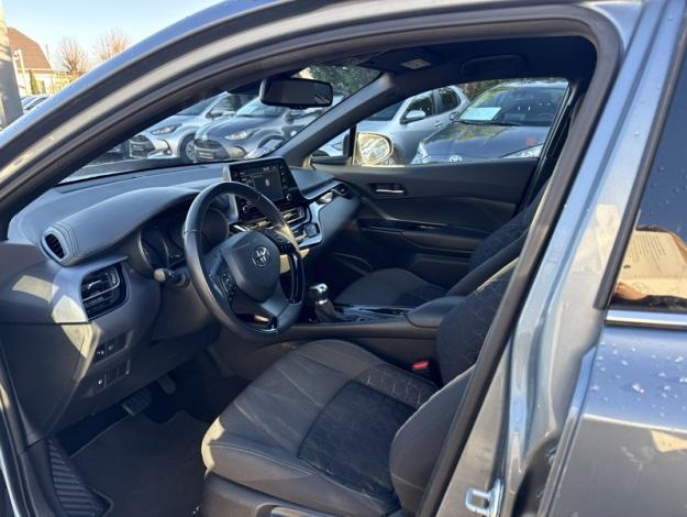 TOYOTA C-HR 122h Edition  