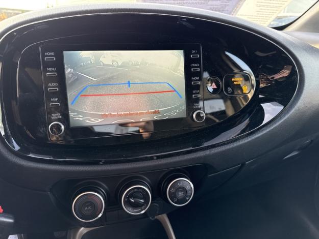 TOYOTA Aygo X 1.0 VVT-i 72 Design  