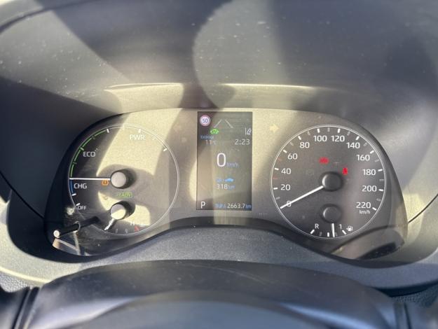 TOYOTA Yaris 116h Dynamic Business   