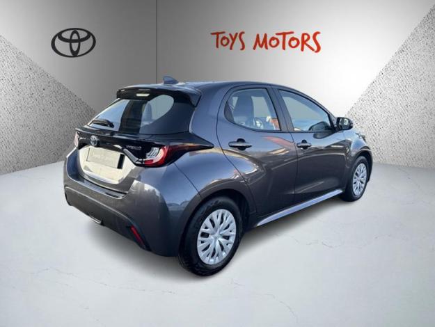 TOYOTA Yaris 116h Dynamic business  