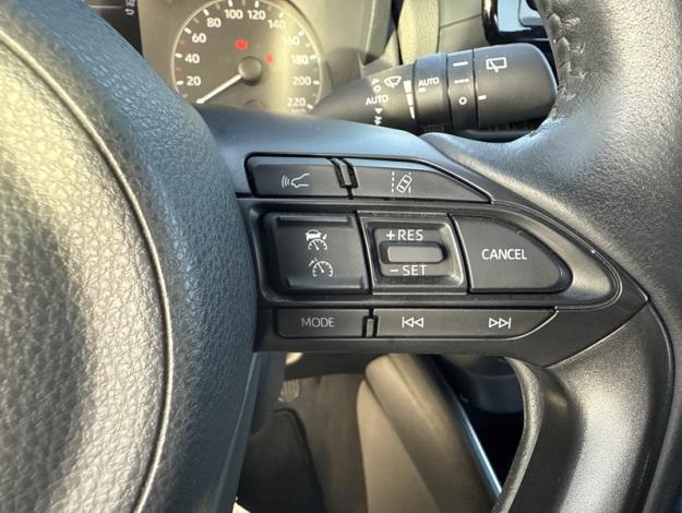 TOYOTA Yaris 116h Dynamic business  