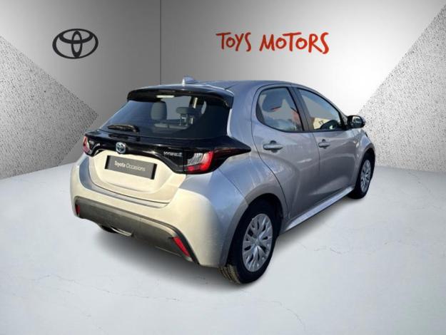 TOYOTA Yaris 116h Dynamic business  