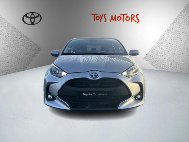 TOYOTA Yaris 116h Dynamic business  
