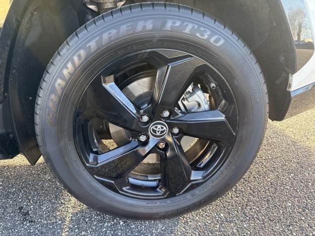 TOYOTA RAV4 218h Collection  