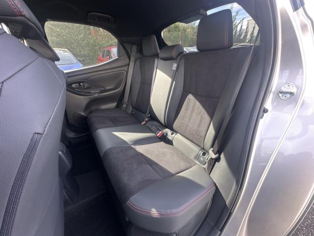 TOYOTA Yaris 130h GR SPORT  