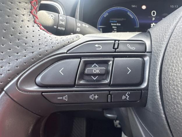 TOYOTA Yaris 130h GR SPORT  