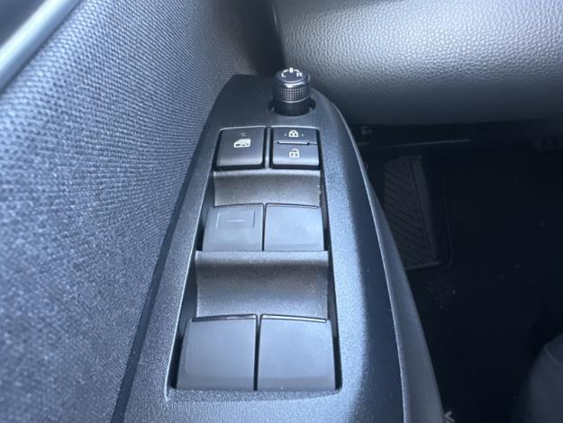 TOYOTA Yaris 116h Dynamic  