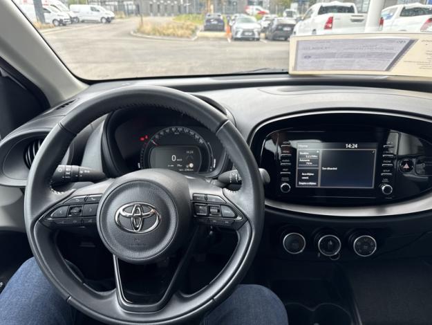 TOYOTA Aygo X 1.0 VVT-i 72 Dynamic   