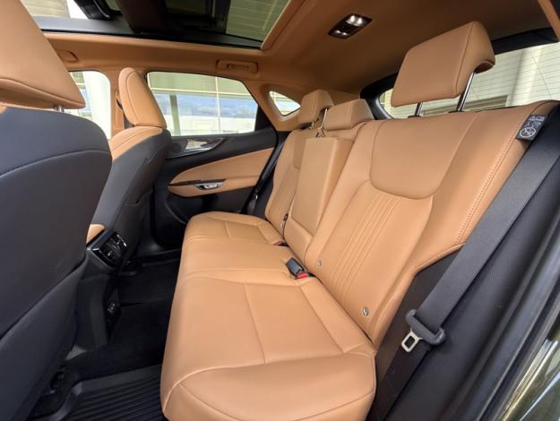 LEXUS NX 350H 2WD Luxe PACK  