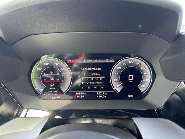 AUDI A3 Sportback 40 E-TFSI e S line  1.4 204 ch S-tronic6