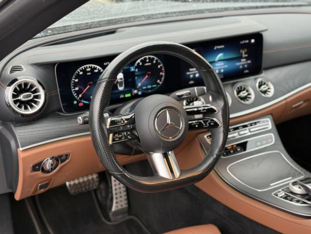 MERCEDES-BENZ E 200 Cabriolet AMG Line  